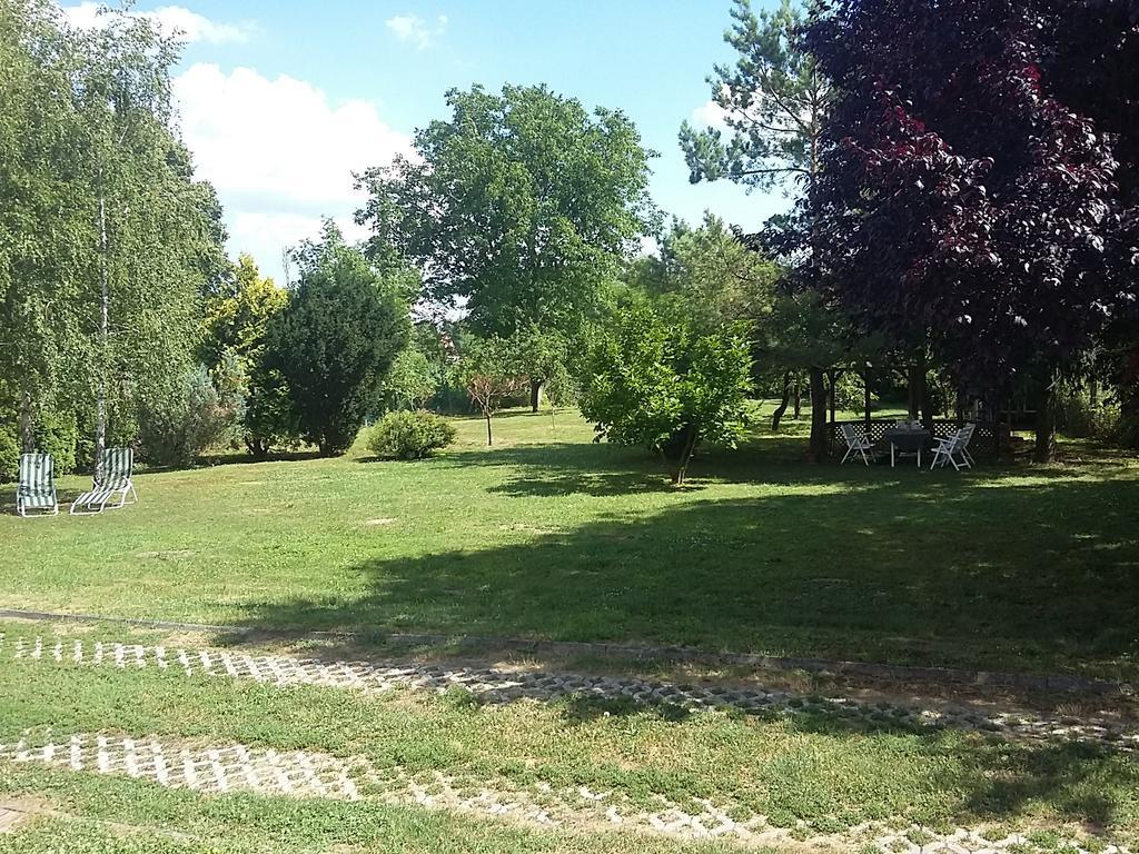 Gesztenyes Vendeghaz Harkány Buitenkant foto